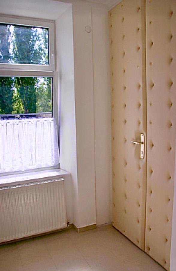 Suite Apartment Jedlesee Vienna Exterior photo